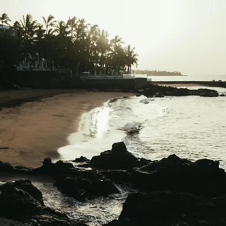 Playa Chica - Comfy & Fresh Apt 2 Min To Beach شقة *