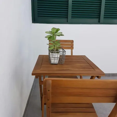 شقة Playa Chica - Comfy & Fresh Apt 2 Min To Beach بويرتو ذيل كارمين