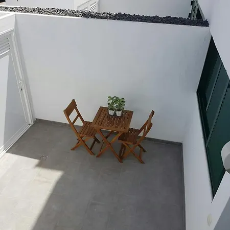 شقة Playa Chica - Comfy & Fresh Apt 2 Min To Beach