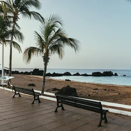 Playa Chica - Comfy & Fresh Apt 2 Min To Beach شقة